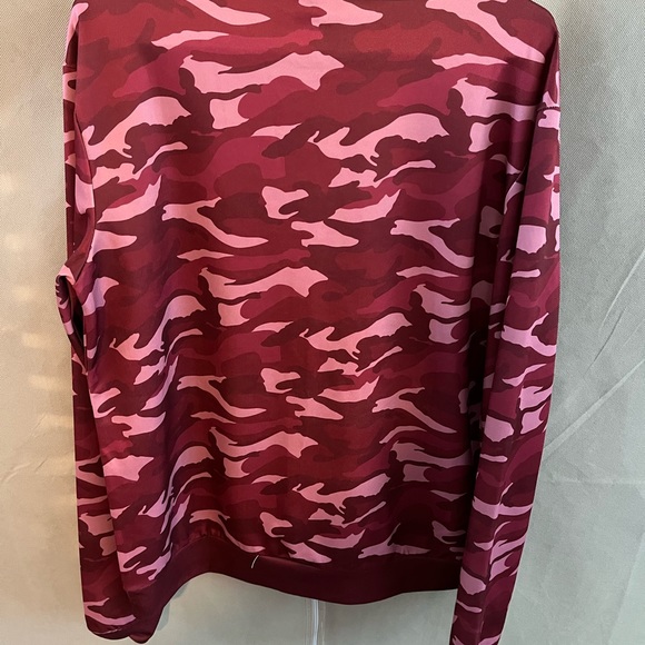 NFL Retired Print, Washington Redskins, Red Cammo, Size Medium - Picture 6 of 8